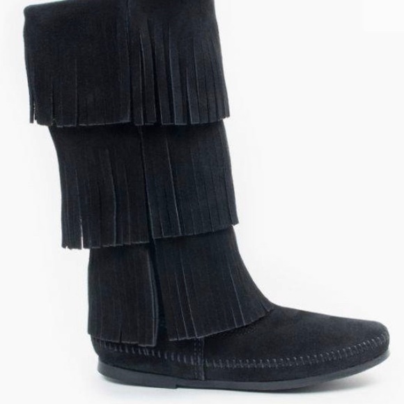 Minnetonka 3-Layer Fringe Boot - Picture 1 of 2